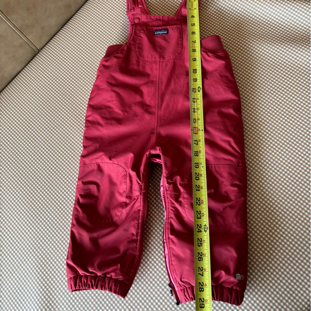 Patagonia H2NO Insulated thick snowbibs. Size 24months - Picture 6 of 16